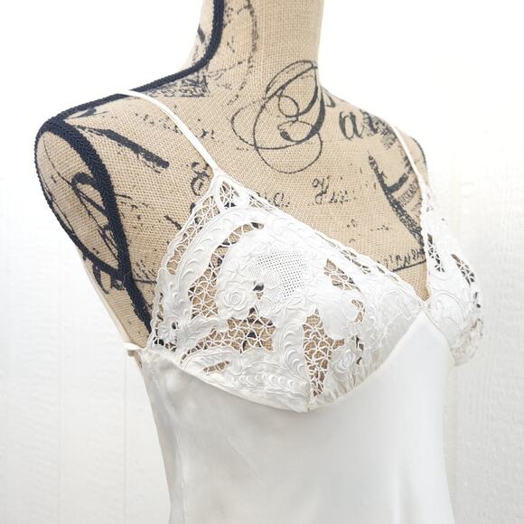 Vtg 100% Pure Silk Slip Night Gown M Ivory Lace Hand Embroidered Coquette Bridal - Picture 8 of 16
